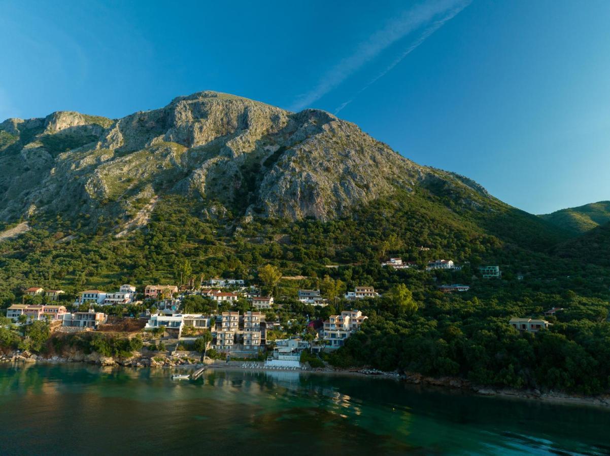 Glyfa Beach Villas Barbati Exteriör bild