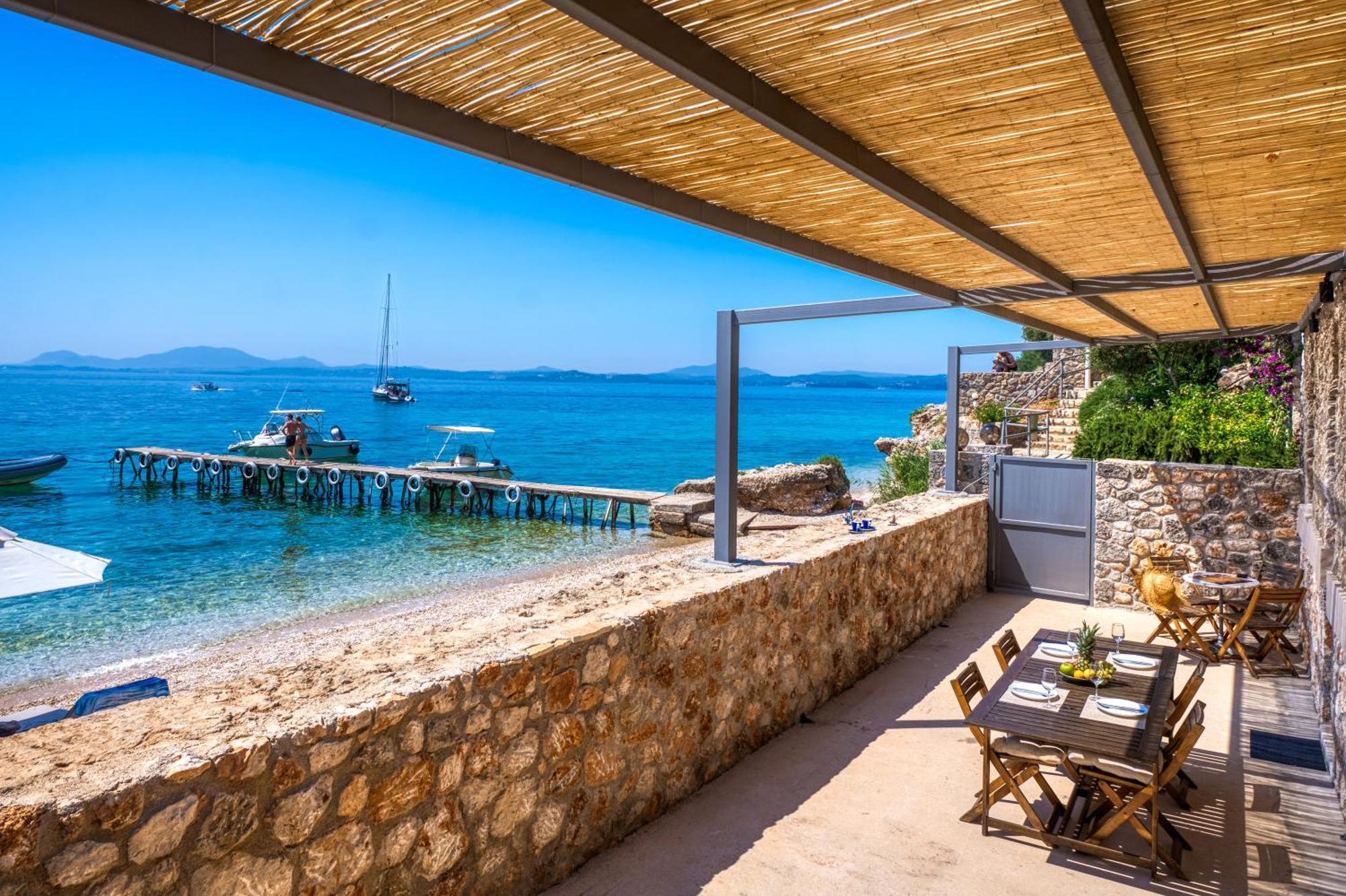 Glyfa Beach Villas Barbati Exteriör bild