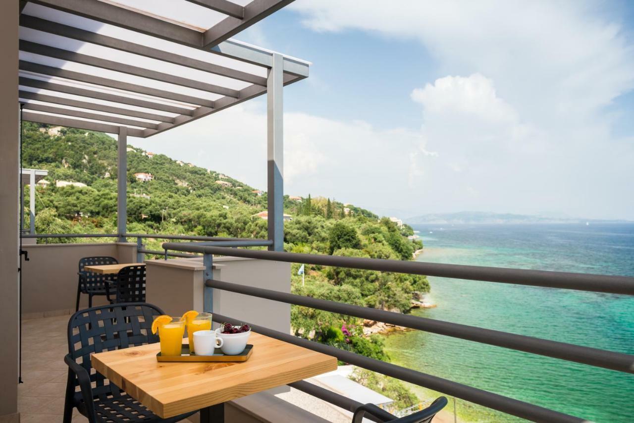 Glyfa Beach Villas Barbati Exteriör bild