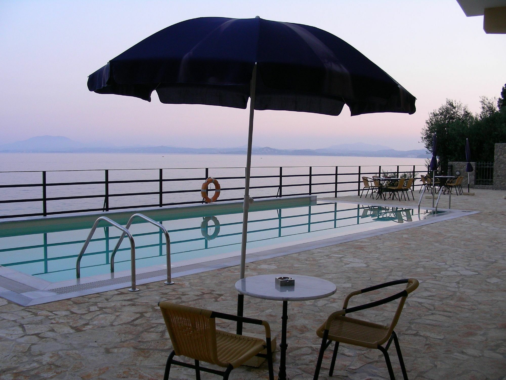 Glyfa Beach Villas Barbati Exteriör bild