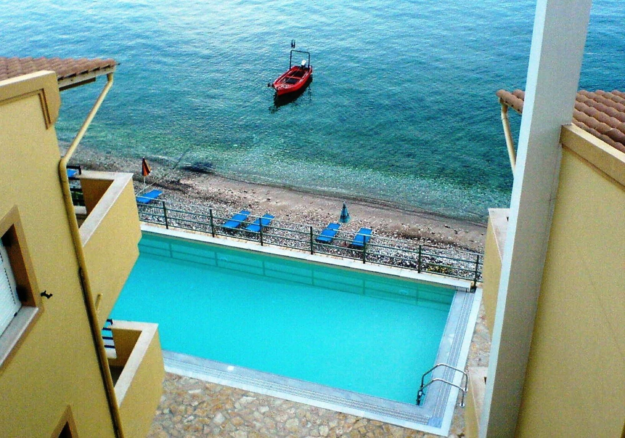 Glyfa Beach Villas Barbati Exteriör bild