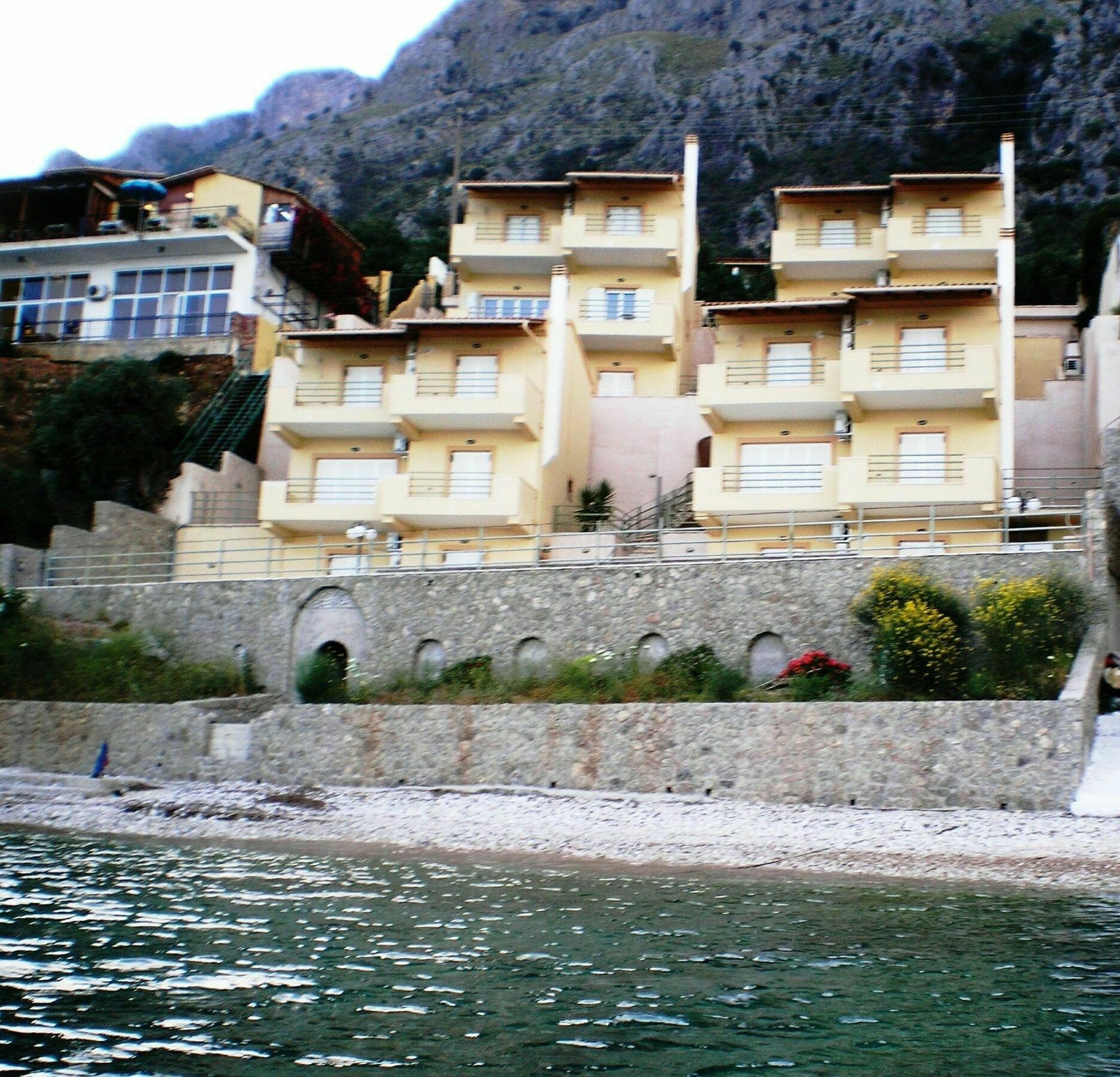 Glyfa Beach Villas Barbati Exteriör bild